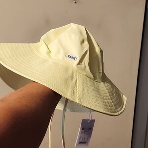WATERPROOF RAINS HAT XS-M NWT